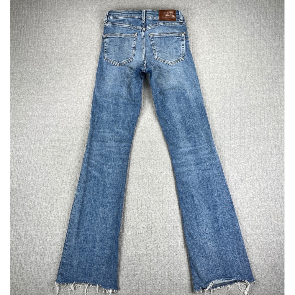Zara Bootcut Jeans Women 2/23X31 Blue High Rise Flare Raw Hem Light wash - Picture 3 of 10